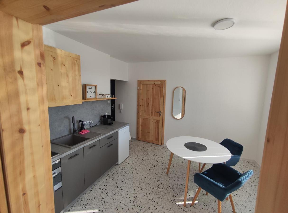 Sky Apartment Prievidza Dış mekan fotoğraf